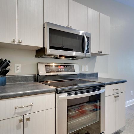Dog-Friendly Pensacola Duplex About 7 Mi To Downtown Lägenhet Exteriör bild