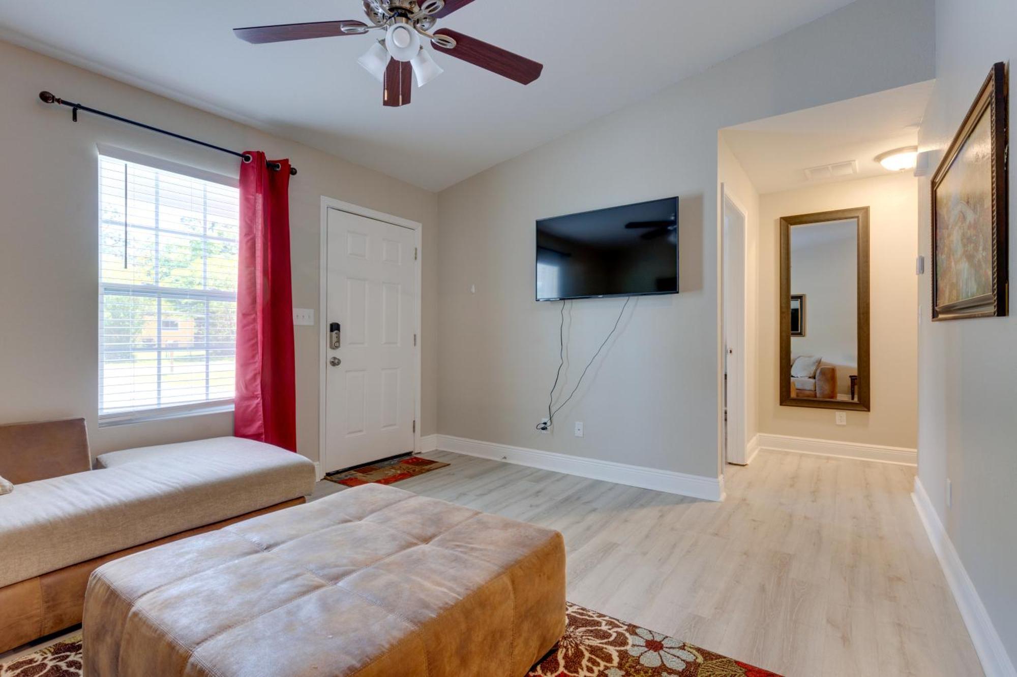 Dog-Friendly Pensacola Duplex About 7 Mi To Downtown Lägenhet Exteriör bild