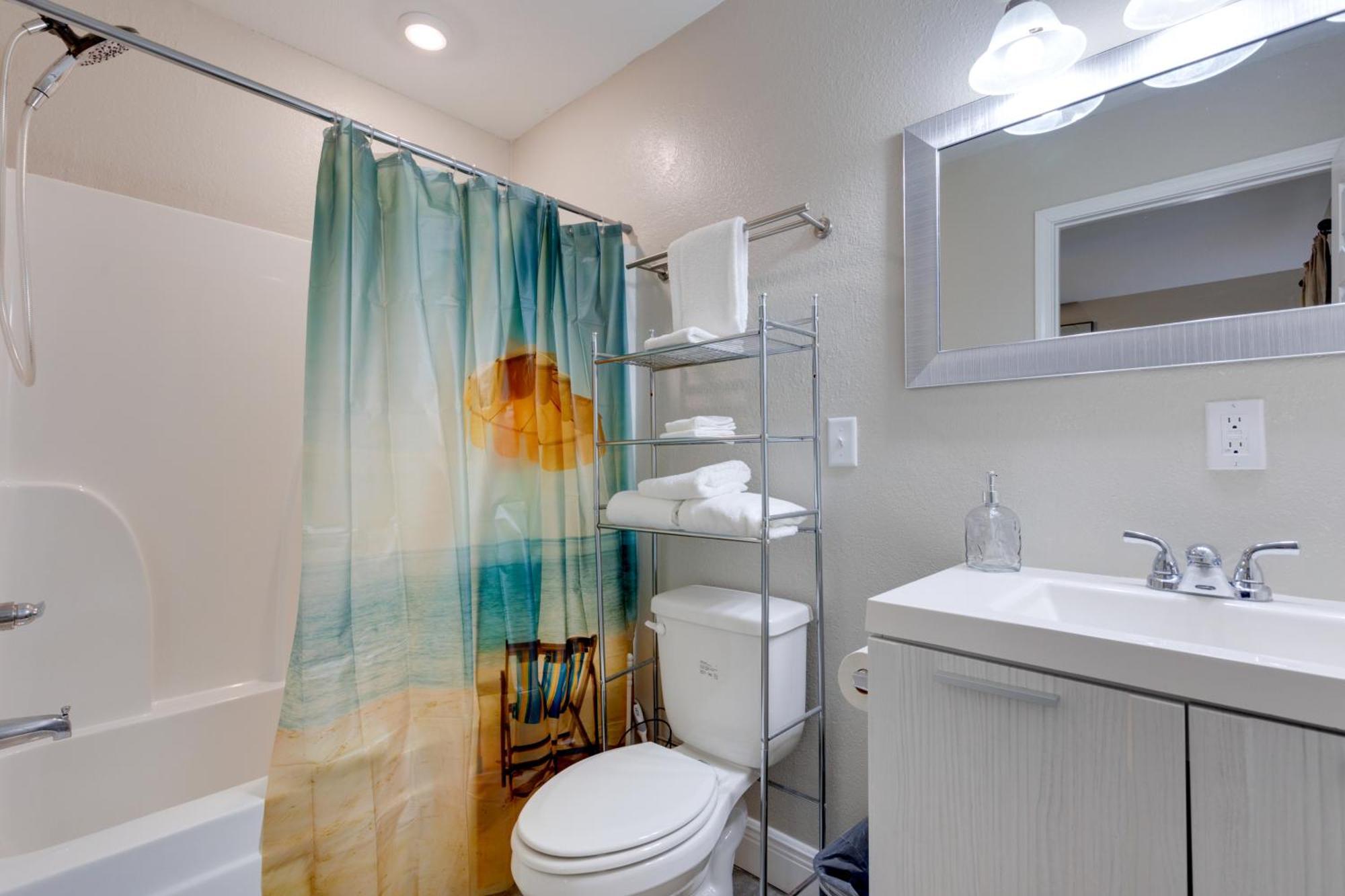Dog-Friendly Pensacola Duplex About 7 Mi To Downtown Lägenhet Exteriör bild