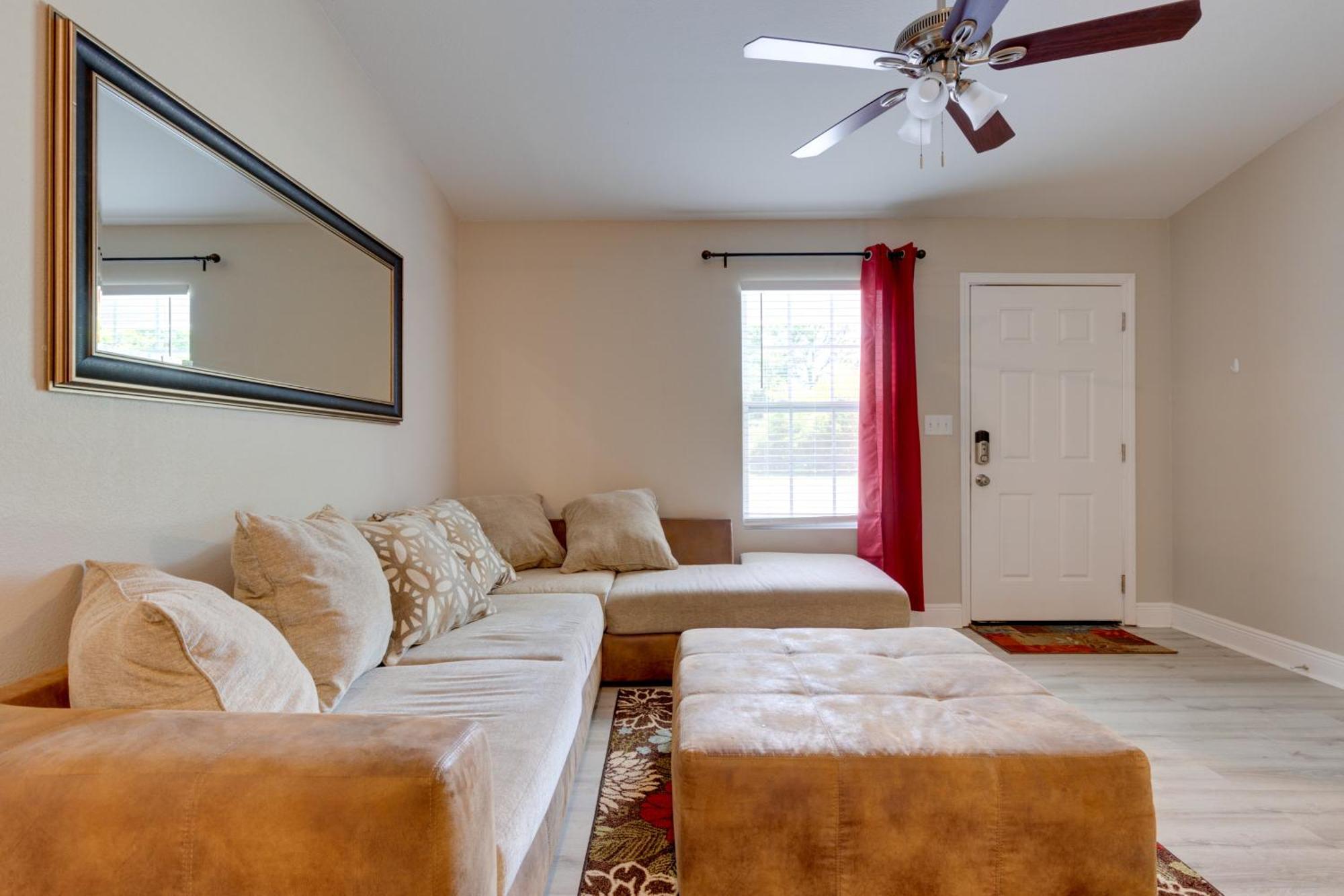 Dog-Friendly Pensacola Duplex About 7 Mi To Downtown Lägenhet Exteriör bild